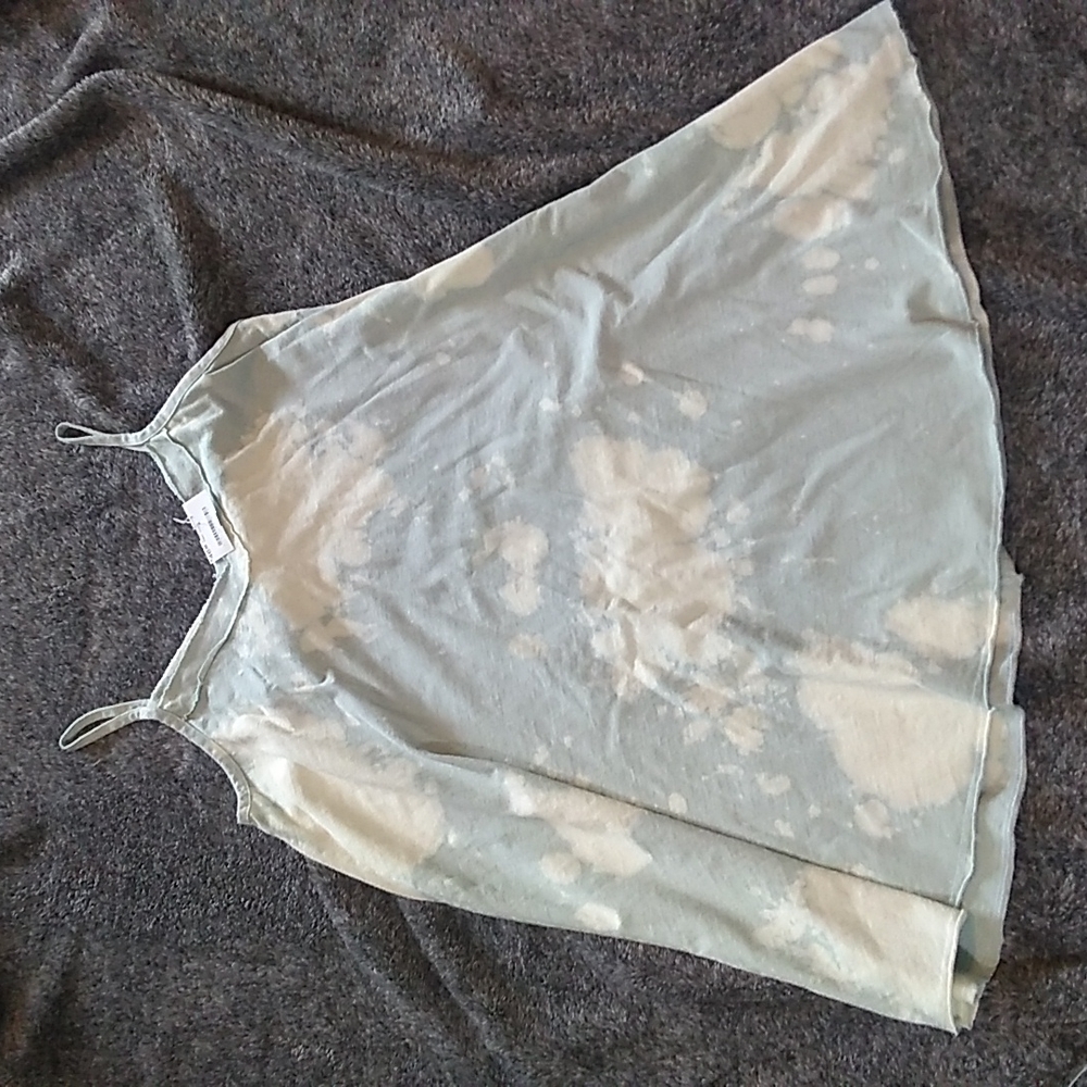 Final Touch acid wash trapeze tank